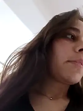 Isabella5 Brown  online show from 02/12/26, 07:42