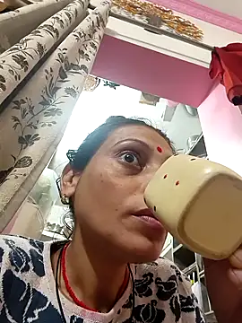 ISHANI-SINGH online show from 01/09/26, 03:42