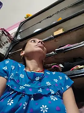 Snapshot of ISHANI-SINGH chatting on 05/30/26, 03:20 ISHANI-SINGH online show from 05/30/26, 03:20