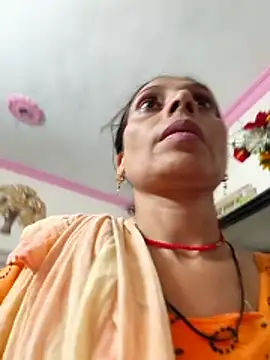 Snapshot of ISHANI-SINGH chatting on 06/13/26, 02:59 ISHANI-SINGH online show from 06/13/26, 02:59