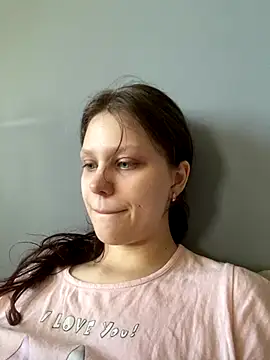 Lunliss online show from 09/28/25, 09:58