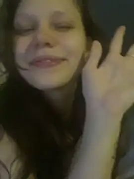 Lunliss online show from 11/15/25, 10:37