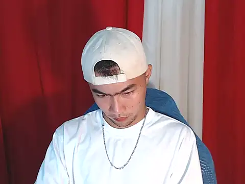 Snapshot of Siege_cum69 chatting on 02/08/26, 05:16 Siege cum69 online show from 02/08/26, 05:16