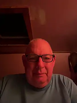 CharlieWeaver22 online show from 07/04/26, 02:51
