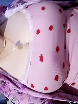 Hnonasix89 online show from 04/03/26, 11:41