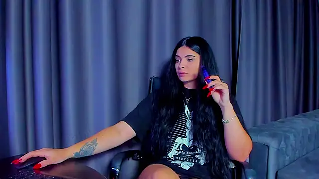 DevashaQueenX online show from 11/28/25, 11:18