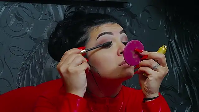 DevashaQueenX online show from 04/15/26, 06:42