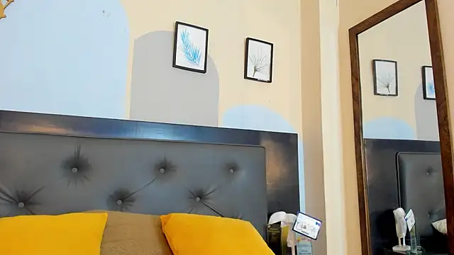 Mathewboy1 online show from 04/22/26, 11:23