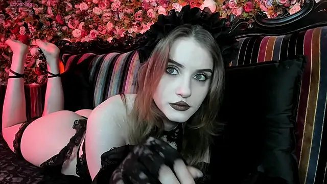 EllieMori online show from 12/18/25, 07:58