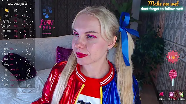 LiSinDoll online show from 10/10/25, 01:48