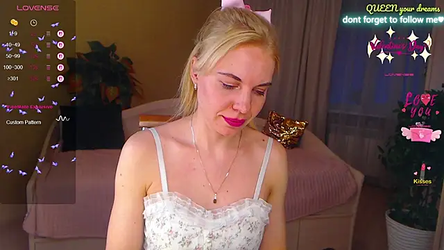 Snapshot of LiSinDoll chatting on 02/13/26, 01:56 LiSinDoll online show from 02/13/26, 01:56