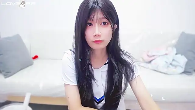 Rabbitlittlefool online show from 10/28/25, 05:04