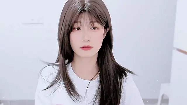 Rabbitlittlefool online show from 12/20/25, 03:24