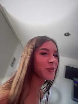 Natalia vidal online show from 09/17/25, 01:46