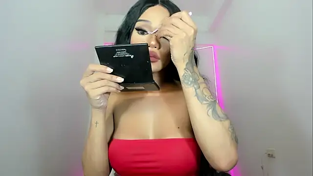 DazzlingDivaLiza online show from 04/14/26, 01:44