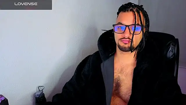 Ernesto-Rodriguez82 online show from 03/21/26, 05:01