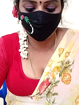 yoga-mithraa online show from 11/19/25, 05:13