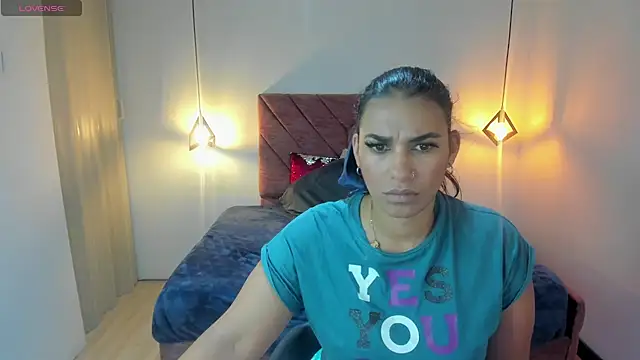 Snapshot of Lia_Blake_ chatting on 05/25/26, 07:09 Lia Blake online show from 05/25/26, 07:09