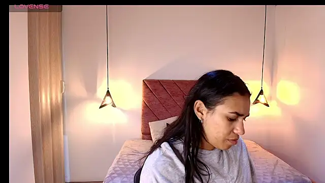 Lia Blake  online show from 06/15/26, 07:16