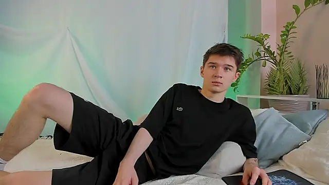 SherlockMax online show from 02/15/26, 07:43