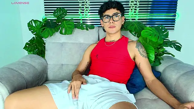 CamiiGuzmanX online show from 03/06/26, 09:00