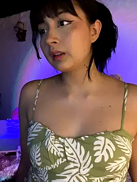 Snapshot of kaori_77 chatting on 09/21/25, 03:08 kaori 77 online show from 09/21/25, 03:08