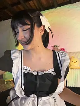 Snapshot of kaori_77 chatting on 09/23/25, 04:04 kaori 77 online show from 09/23/25, 04:04