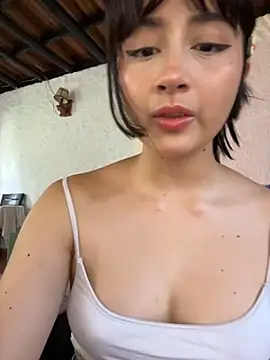 Snapshot of kaori_77 chatting on 10/09/25, 04:38 kaori 77 online show from 10/09/25, 04:38