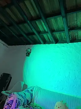 Snapshot of kaori_77 chatting on 10/28/25, 02:59 kaori 77 online show from 10/28/25, 02:59