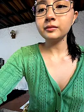 Snapshot of kaori_77 chatting on 11/06/25, 03:13 kaori 77 online show from 11/06/25, 03:13