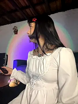 Snapshot of kaori_77 chatting on 11/29/25, 02:58 kaori 77 online show from 11/29/25, 02:58