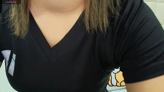 gisell gomez online show from 09/30/25, 12:10