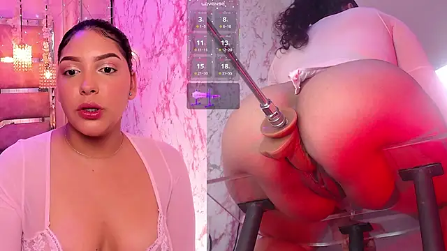 Snapshot of SugarandNibbles chatting on 06/02/26, 01:13 SugarandNibbles online show from 06/02/26, 01:13