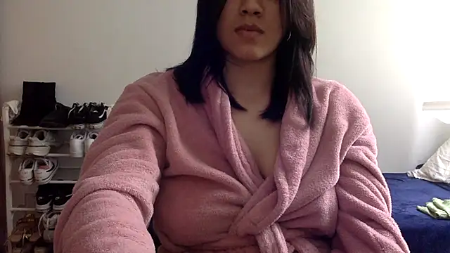 Snapshot of SEXOFLION chatting on 09/25/25, 06:22 SEXOFLION online show from 09/25/25, 06:22