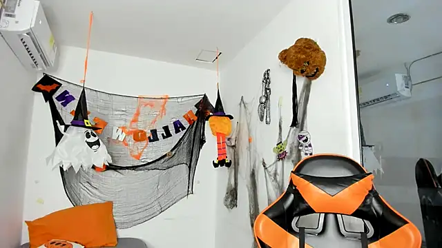 kenshi roa online show from 10/31/25, 06:03