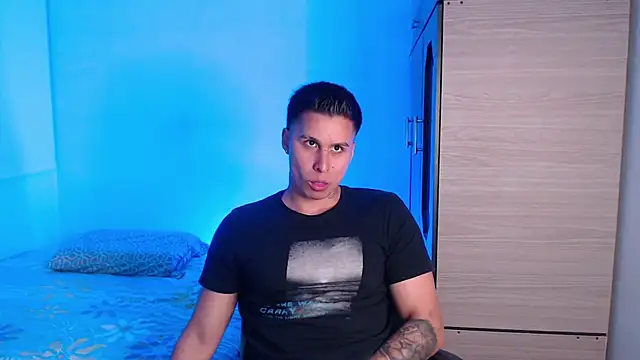 valentinosex1 online show from 10/20/25, 11:16