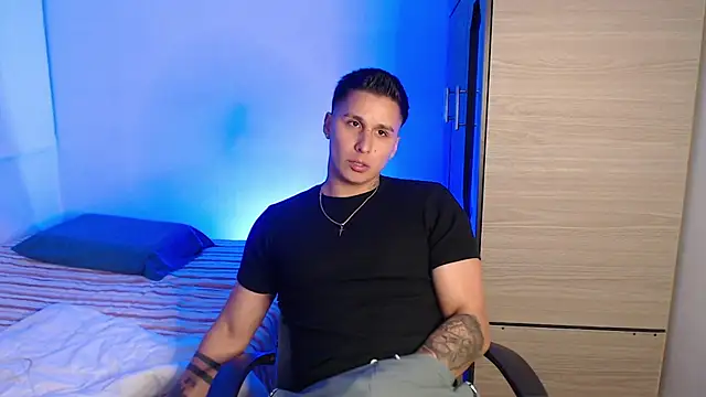 valentinosex1 online show from 02/24/26, 11:25