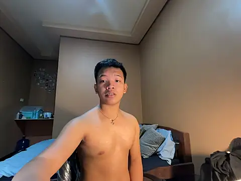 Snapshot of hottie_adrian chatting on 07/25/26, 06:11 hottie adrian online show from 07/25/26, 06:11
