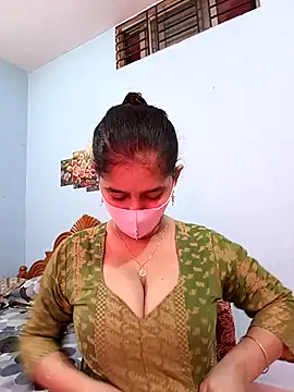 Cute Faria online show from 11/30/25, 02:26