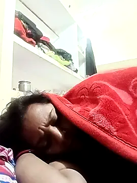 Hot crety online show from 01/08/26, 10:34