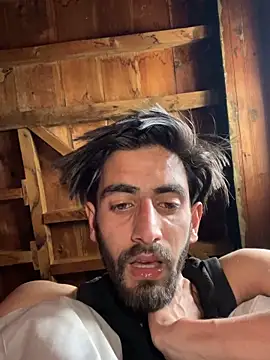 lyath3245 online show from 03/27/26, 07:14