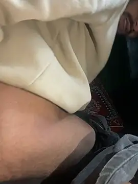 lyath3245 online show from 04/07/26, 11:32