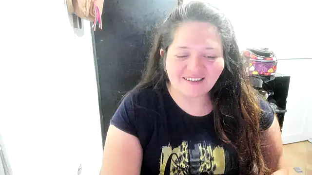 Snapshot of Daphne_girlsex chatting on 05/05/26, 03:14 Daphne girlsex online show from 05/05/26, 03:14