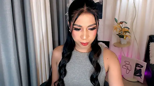 Sassy Suzuhime online show from 04/13/26, 11:54