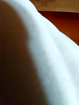 meomeocute online show from 11/06/25, 04:46