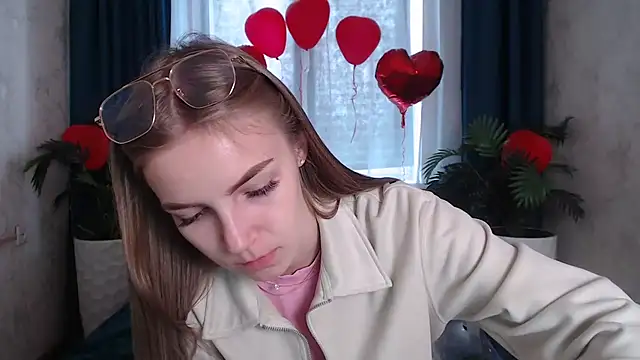 HitGyrl online show from 02/23/26, 08:22