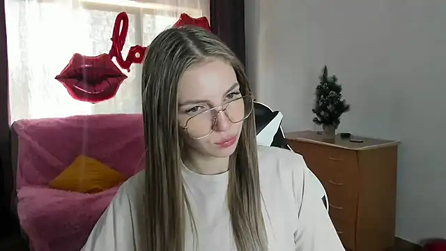 HitGyrl online show from 03/21/26, 08:19