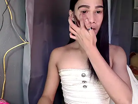 urseductivebarbie xx online show from 10/03/25, 05:59