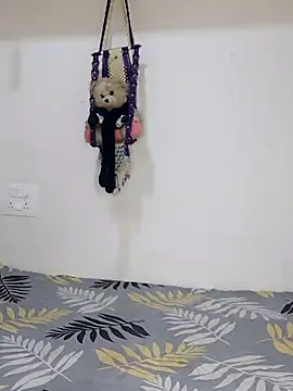 sneha bebo online show from 12/15/25, 02:10