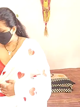 Snapshot of sneha_bebo chatting on 07/25/26, 11:30 sneha bebo online show from 07/25/26, 11:30